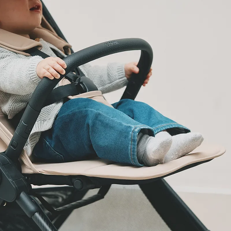 2段階に角度調整できるフットサポート