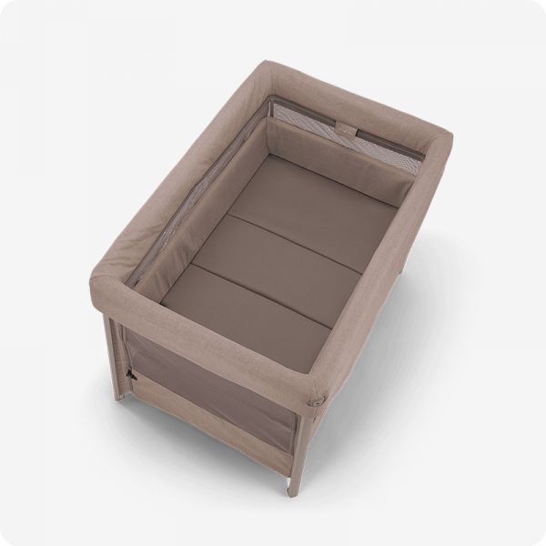 nuna ベビーベッド パール（シーダー）