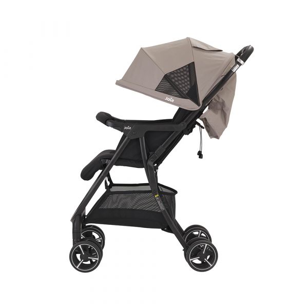 Joie ベビーカー エアスキップライト（ベビーベージュ）