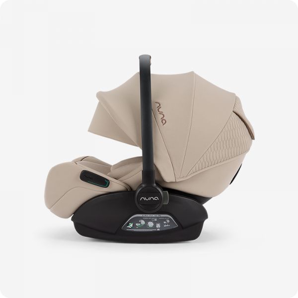 nuna ベビーシート アーラ フレックス（コスモポリタン）